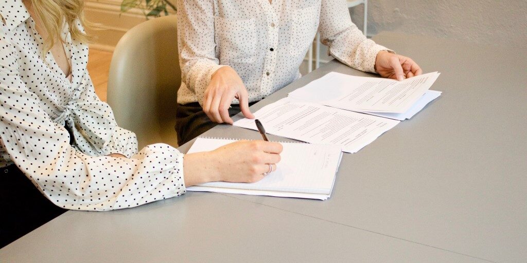 5 Important Points About Compensation Money for Fixed-Term Employment Contract (PKWT) Workers