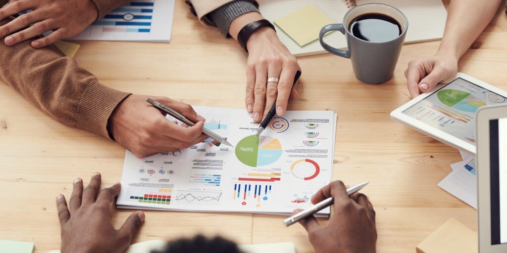 Two Schemes of Cooperation with Investors To Develop Your Business