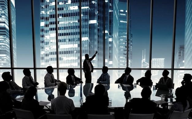 Sanksi Jika PT Tidak Melaporkan Kewajiban Beneficial Owner (Pemilik Manfaat)