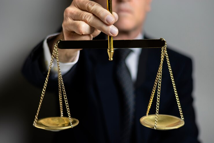 Perbedaan Arbitrase dan Pengadilan Dalam Sengketa Bisnis