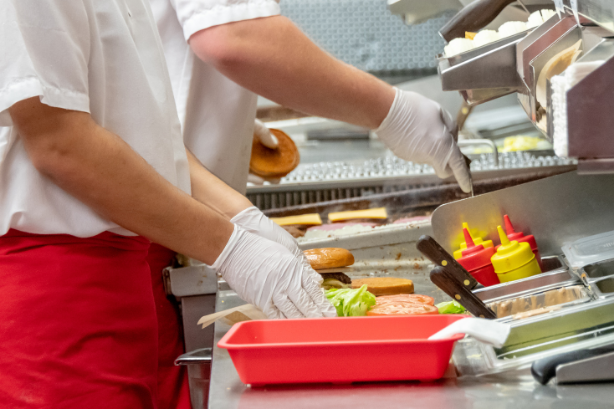 KFC PHK Karyawan Sepihak Melalui Sosialisasi, Ini Aturannya!