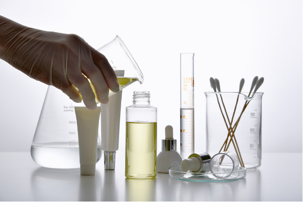 BPOM Tarik Merek Skincare Tidak Punya Izin Edar, Bagaimana Izinnya?